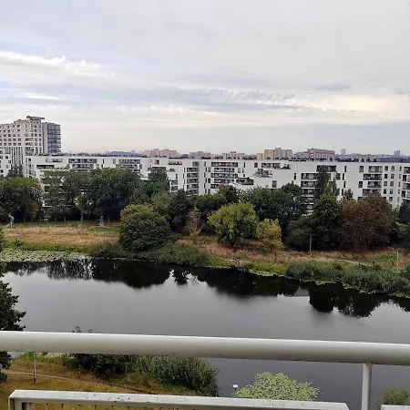 Newly Renovated Apartment! Center And View! Warsaw