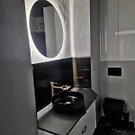 Newly Renovated Apartment! Center And View! Lejlighed