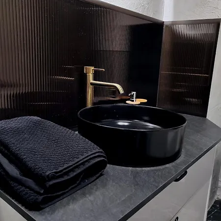 Apartmán Newly Renovated Apartment! Center And View! Varšava