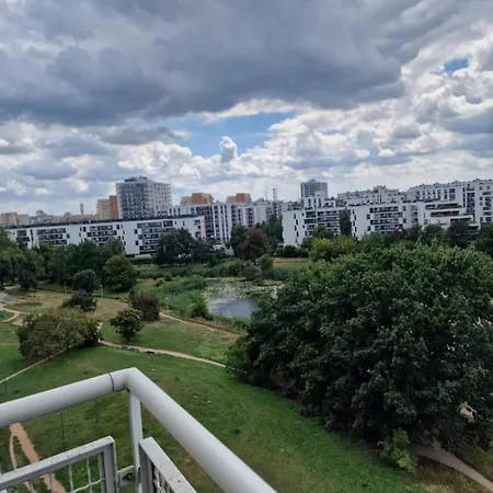 Newly Renovated Apartment! Center And View!