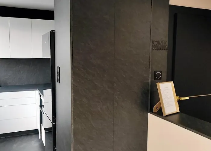 Διαμέρισμα Newly Renovated Apartment! Center And View!