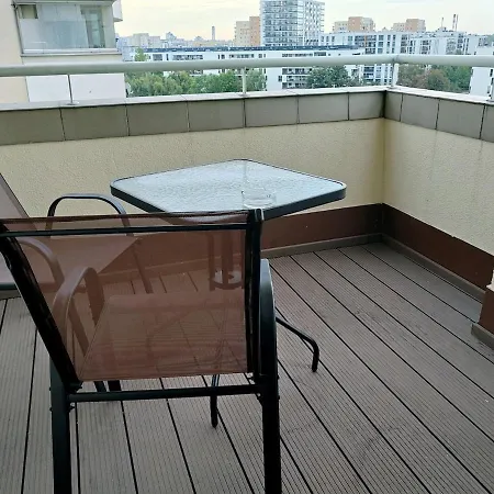 Newly Renovated Apartment! Center And View! Varsovie